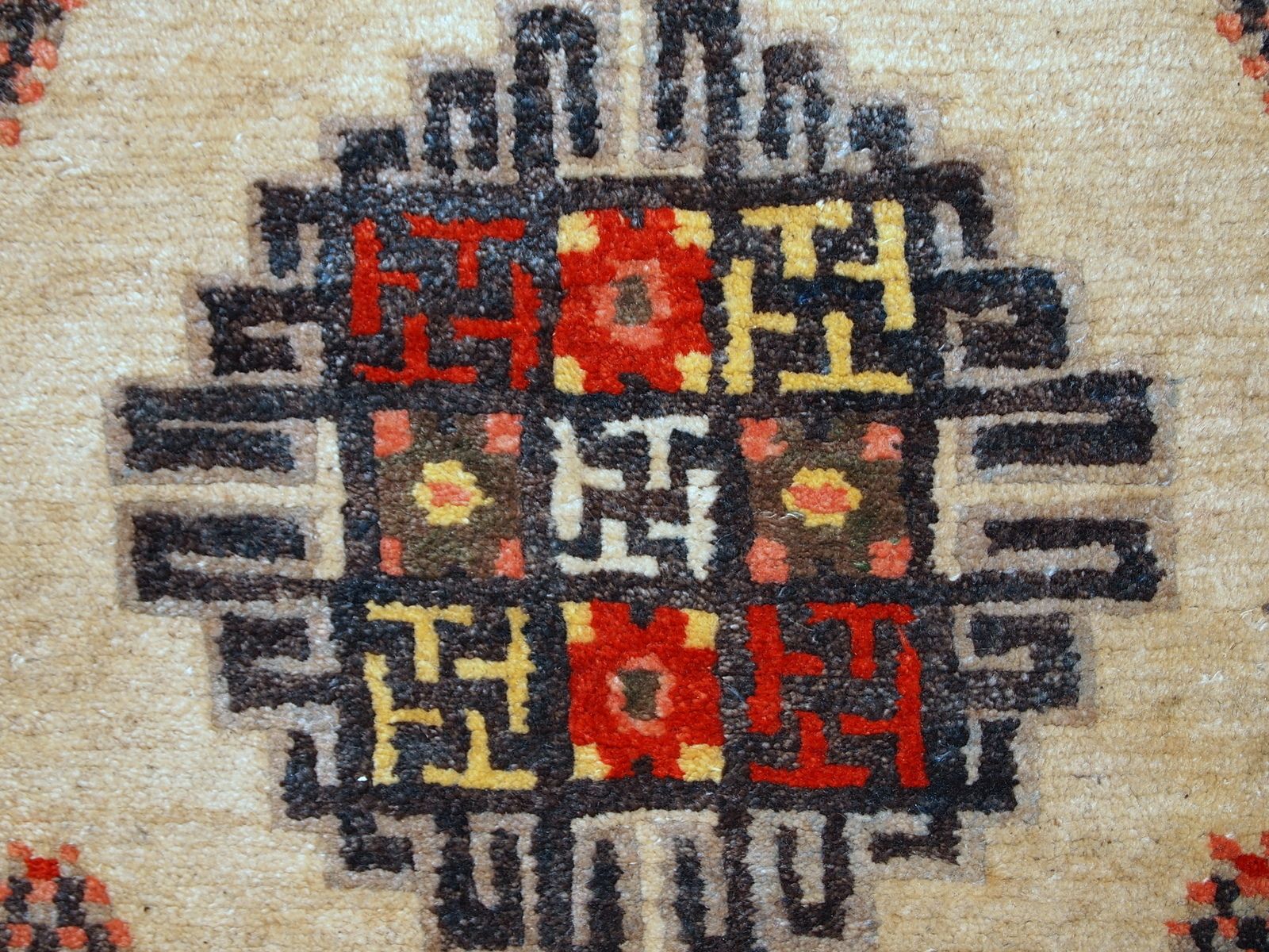 Vintage Mongolian Wool Rug 2.9' X 5.2' Beige Tribal Red Border 1970s photo Textiles