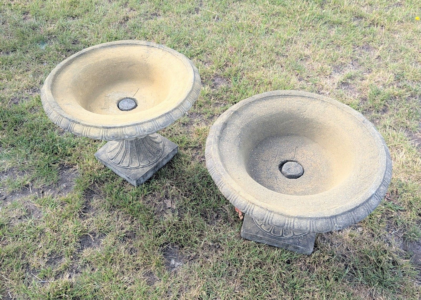 Woodbury Style Garden Urn Planters English Stone Delivery Available 0342. photo Garden Decor
