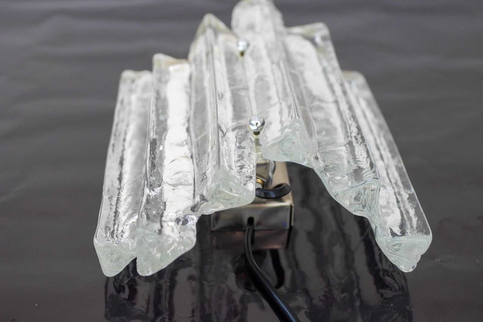 Duitse glazen wandlamp van Fischer Leuchten, jaren 1970 photo vinterior