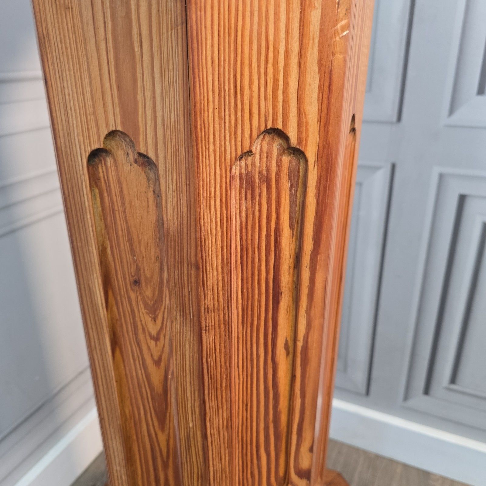 Vintage Wooden Church Font Gothic Revival Plant Stand Bust Display Column Table photo vinterior