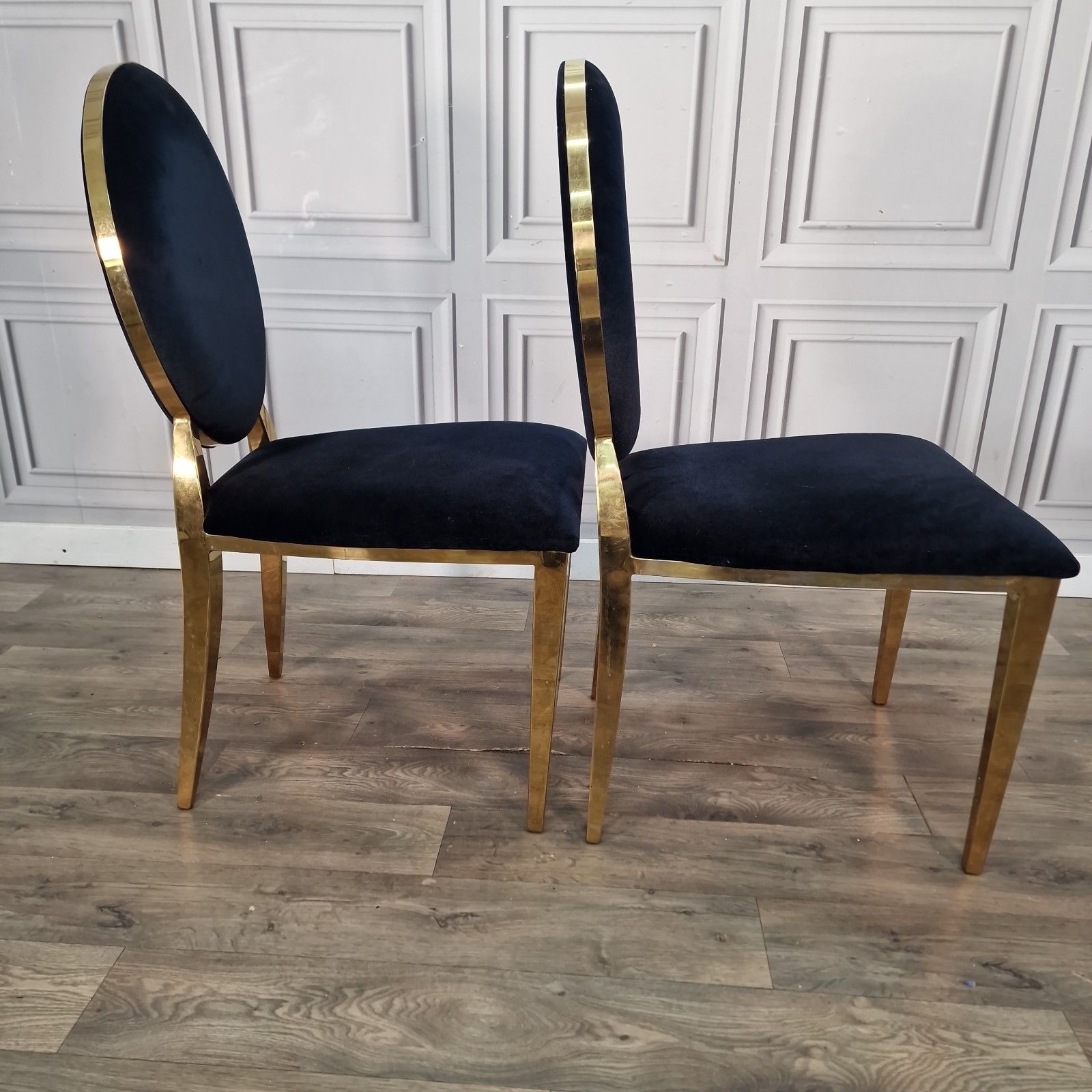 photo vinterior Vintage Dior Style Chairs Gold Upholstered Dining Bedroom Seats Retro Mcm Pair
