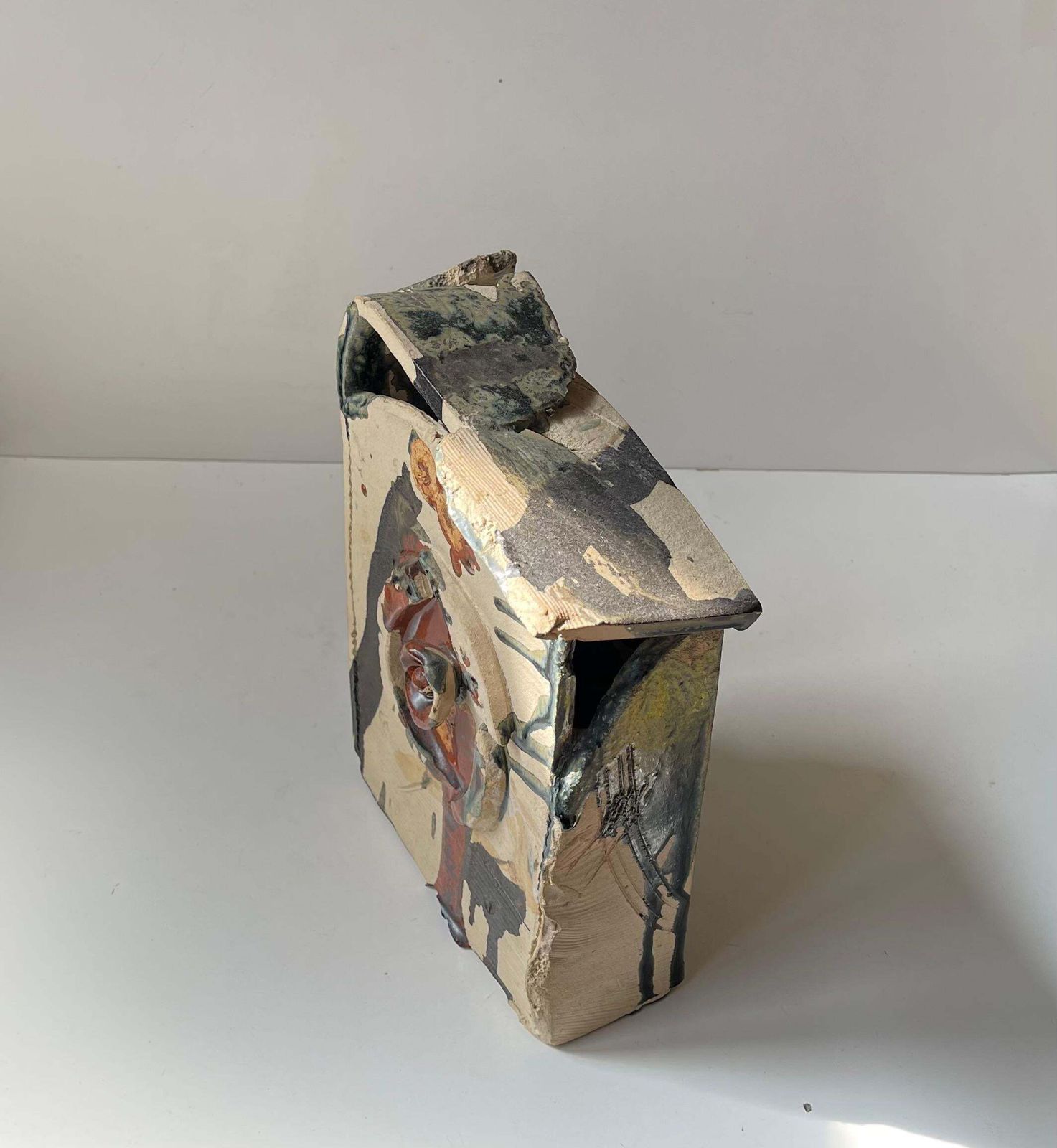 photo furniture Nell Bernard Leauté Abstract Ceramic Sculpture 'Deconstructed Construct'