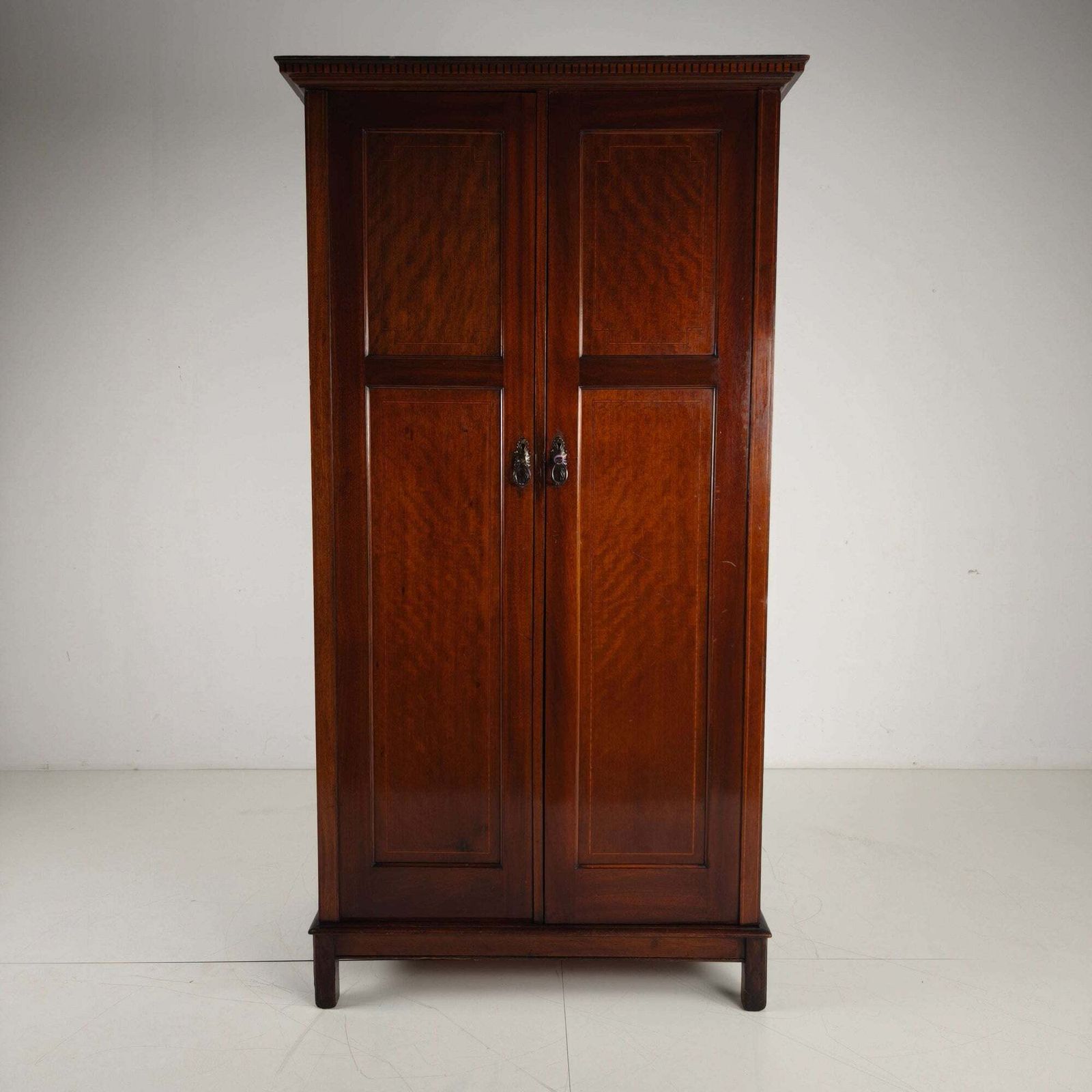 Furniture Early 20th Century Maple & Co. Gentleman’s Wardrobe photo