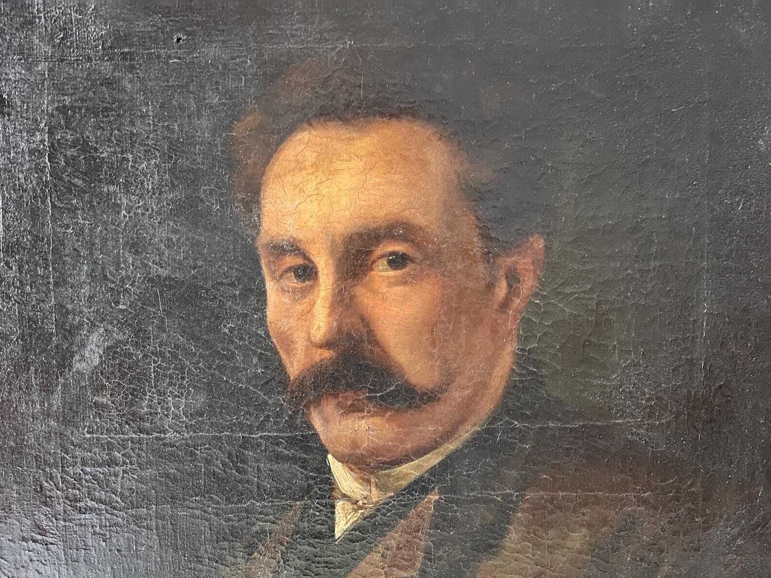 photo buy Frans antiek portret van een man, donker expressief olieverfschilderij op doek