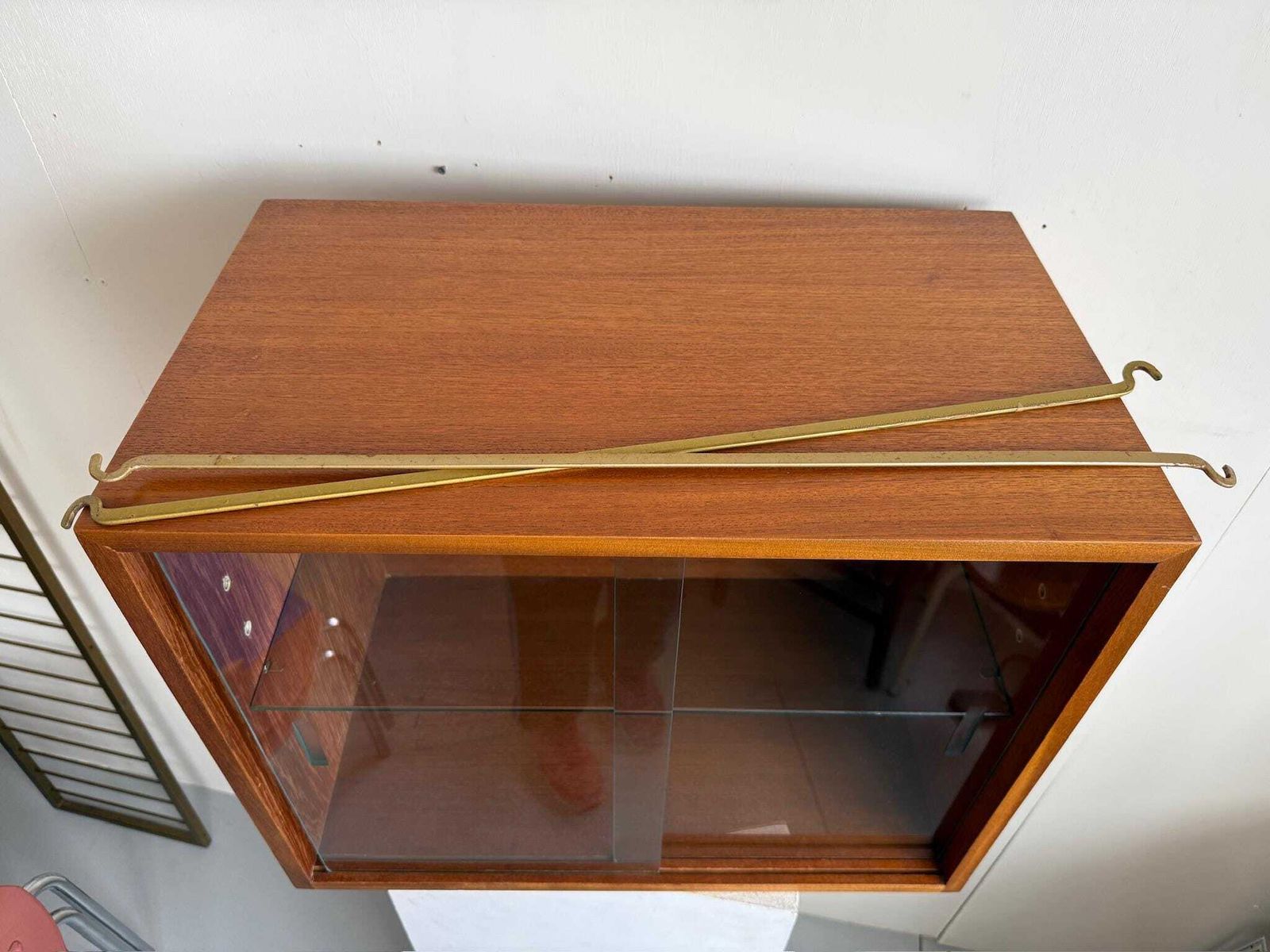 59cm Wide Cabinet Glass Sliding Doors Small Staples Ladderax & 2 Support Bars (04d) photo furniture