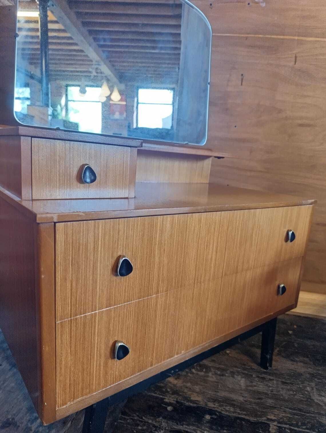 Austinsuite Mid Century Teak Dressing Table With Mirror 1960s British Modern photo 395.0