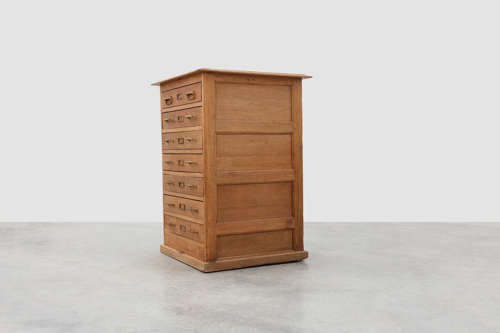Industrial Oak Filing Cabinet With Brass Handles, United Kingdom, 1920s photo vinterior