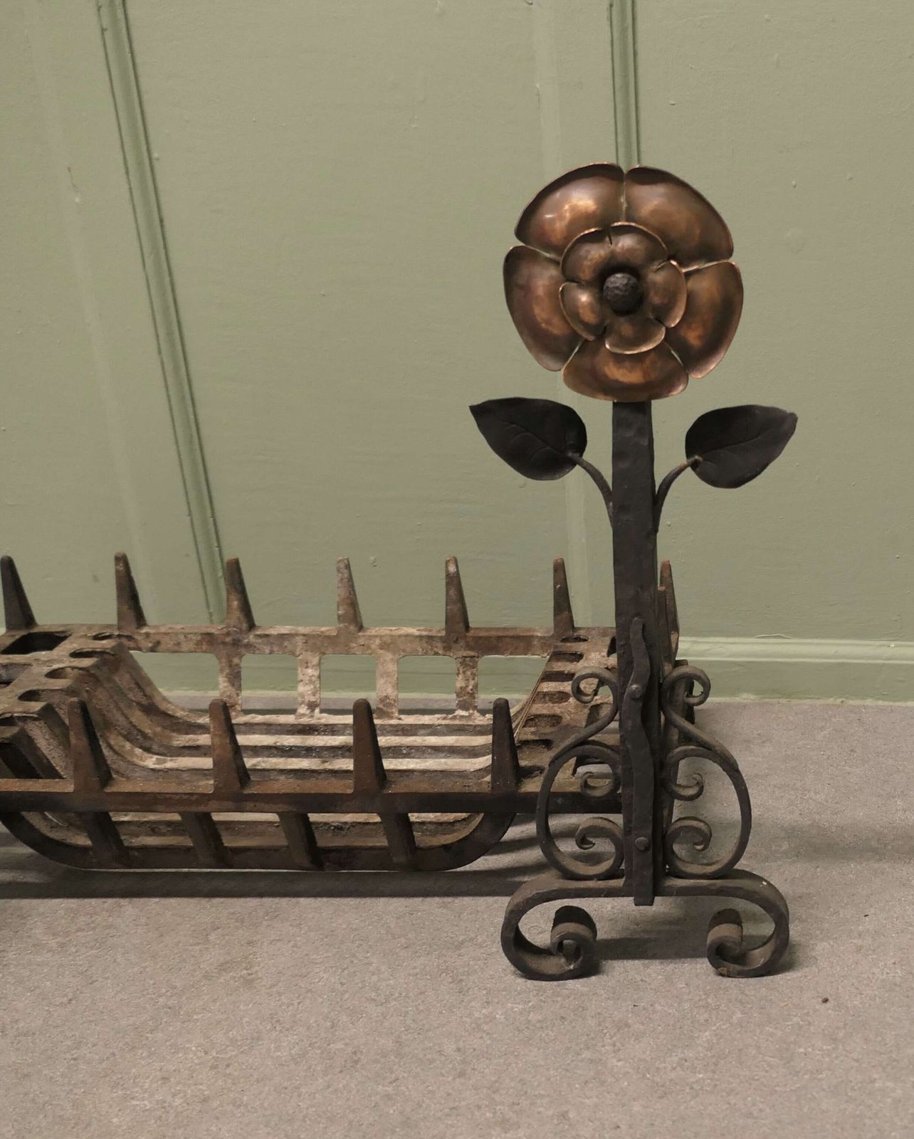 Iron Fire Grate Set On Arts And Crafts Tudor Rose Andirons This Is A Very Stylish Grate photo 1020.0