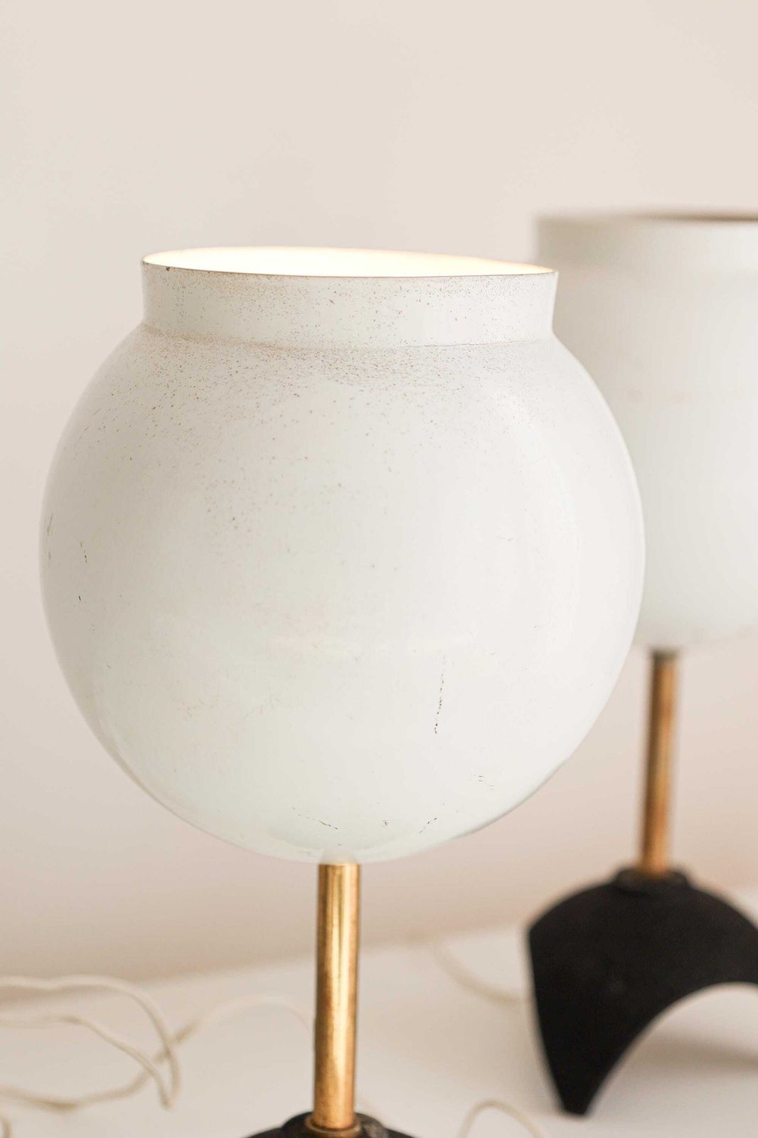 Set van 2 Mid-Century Tafellampen in Stilnovo-stijl photo furniture