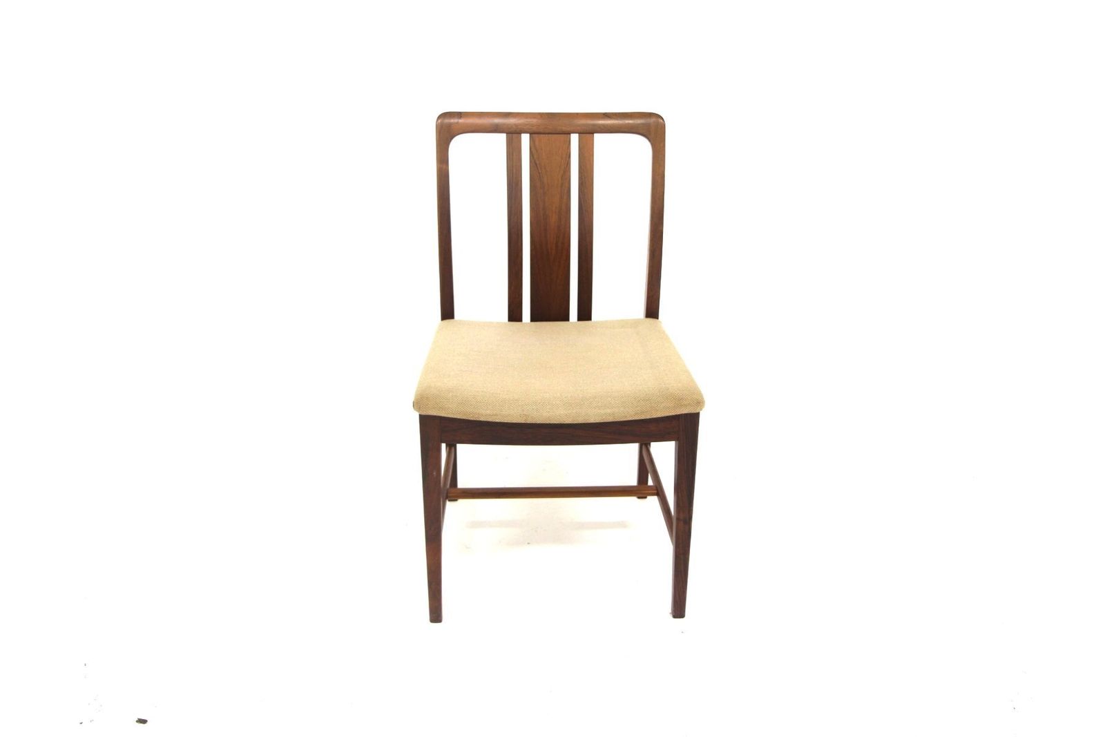 Vintage Scandinavian Walnut Chairs By Linde Nilsson For Lammhult, Sweden, 1960, Set Of 4 photo Furniture