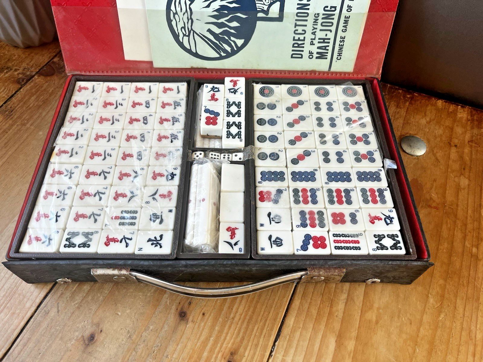 Mid Century Mah Jong Cased Set Bamboo & Celluloid Tiles Complete Scoring Sticks photo Home Decor