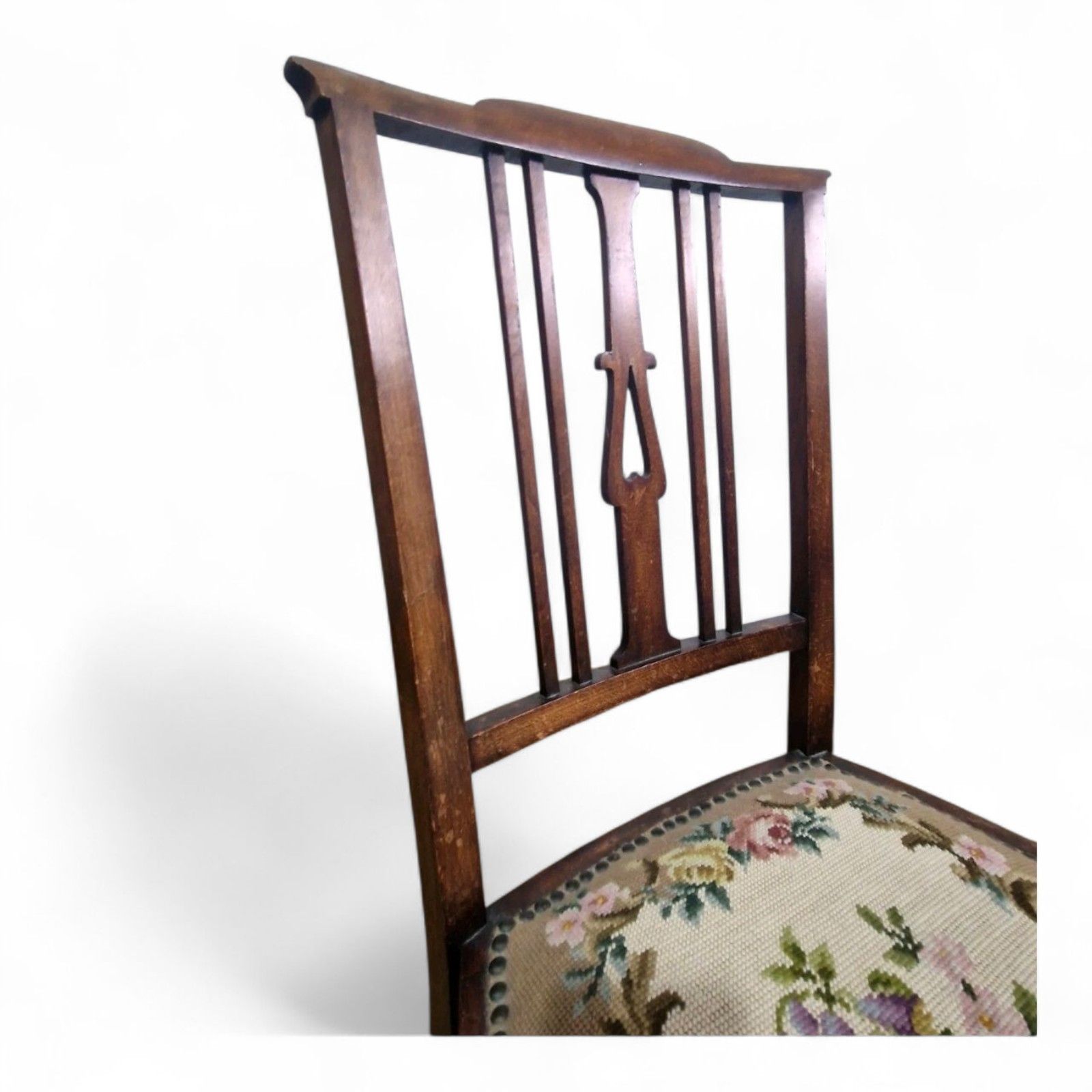 photo vintage Antique Victorian Mahogany Side Chair Needlepoint Bedroom Hall Occasional Chair