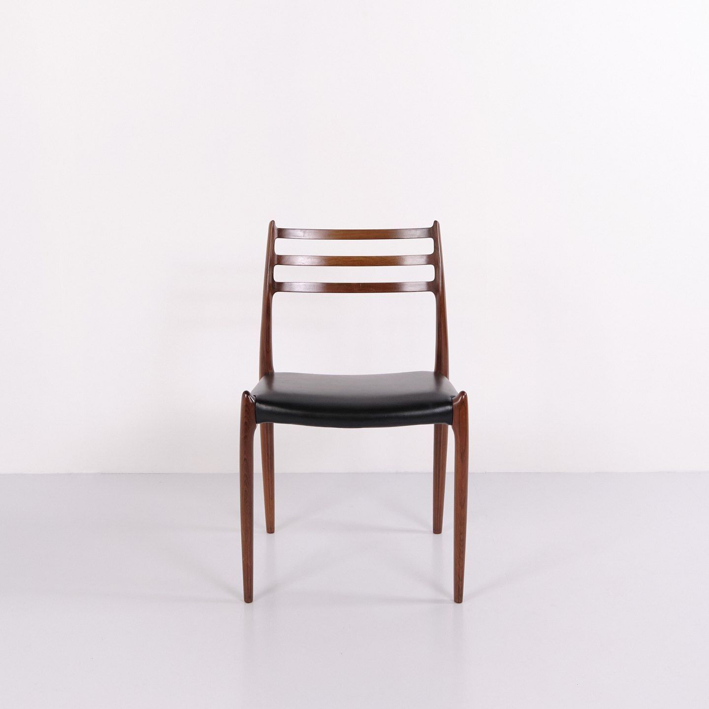 Set Of 6 Model 78 Dining Chairs In Rosewood By N.O. Møller For J.L. Møllers Møbelfabrik photo furniture