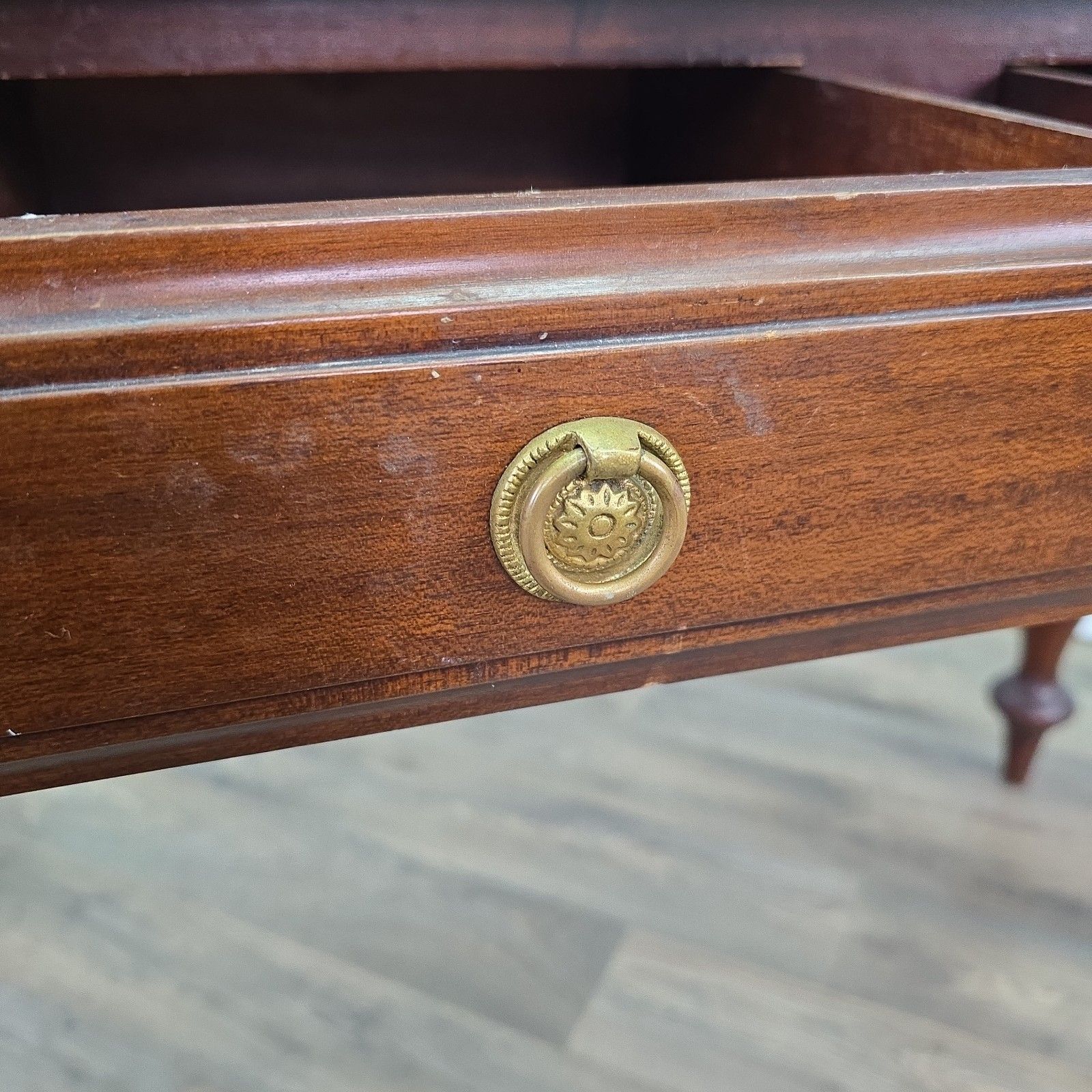 photo buy Antique Style Console Table Serving Hall Table Writing Desk Colonial Mahogany