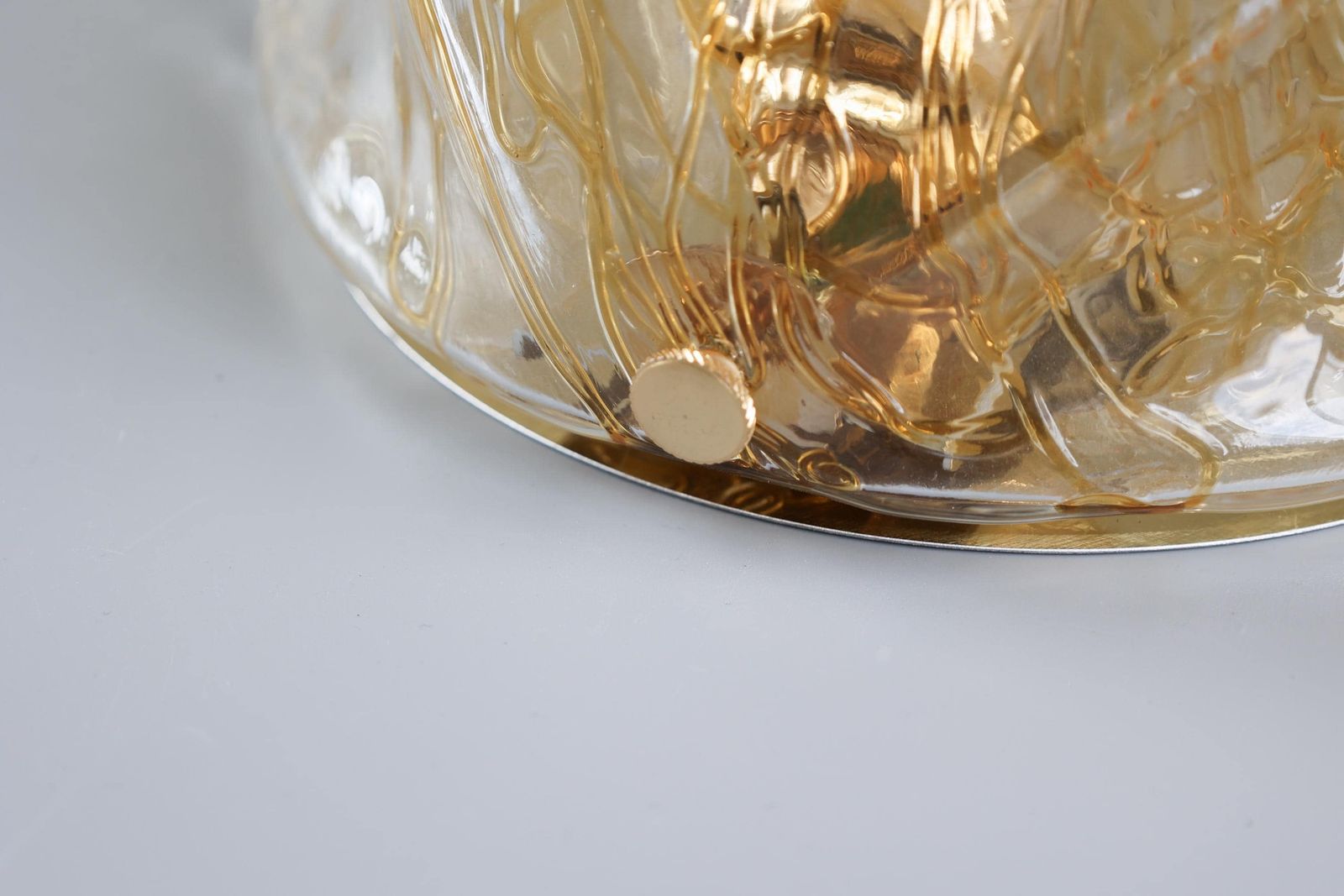 La Murrina   Shell Shaped Sconce, 1980s. photo 294.0