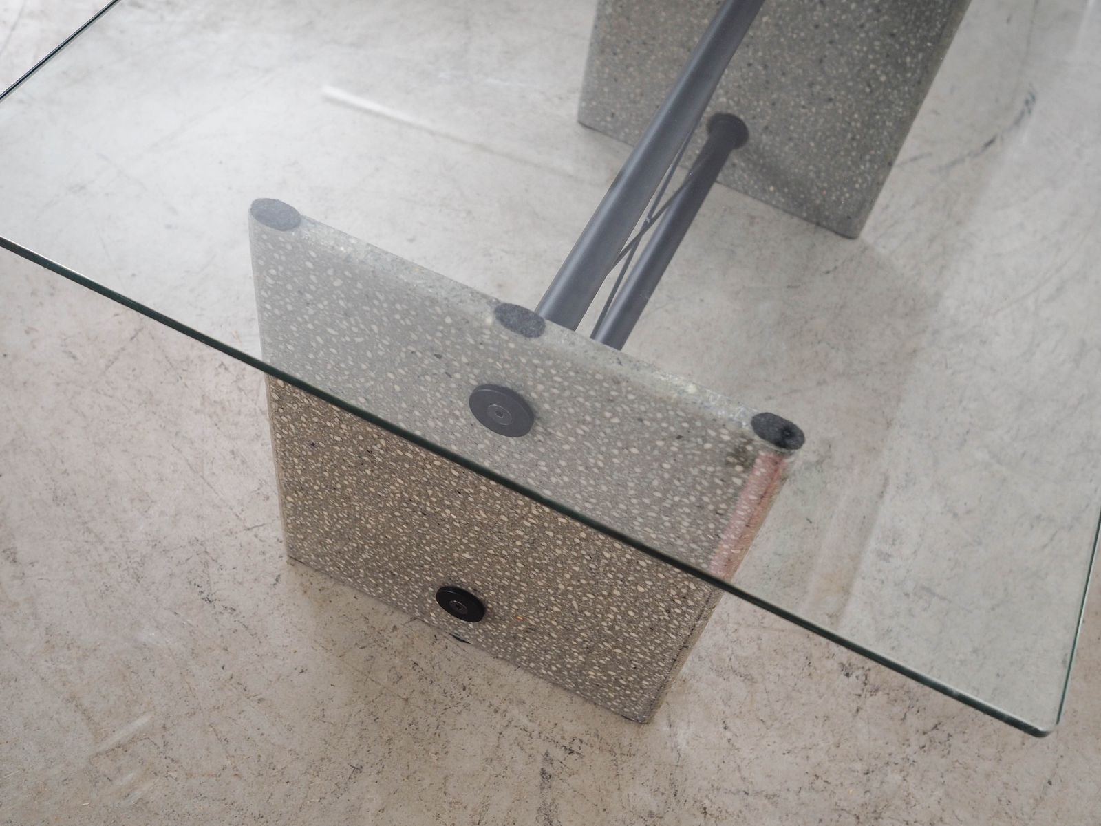 549.0 Glazen salontafel, Italiaans design, ca. jaren 1960, Made In Italy photo