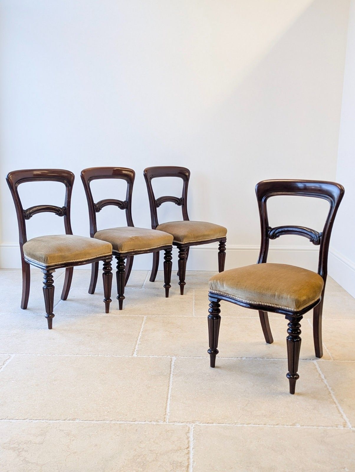 Set Of Four Antique Victorian Mahogany Dining Chairs C.1880