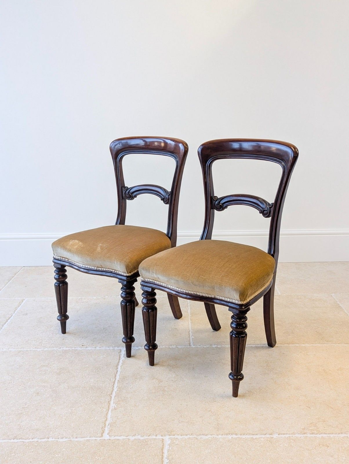 Set Of Four Antique Victorian Mahogany Dining Chairs C.1880 photo vinterior