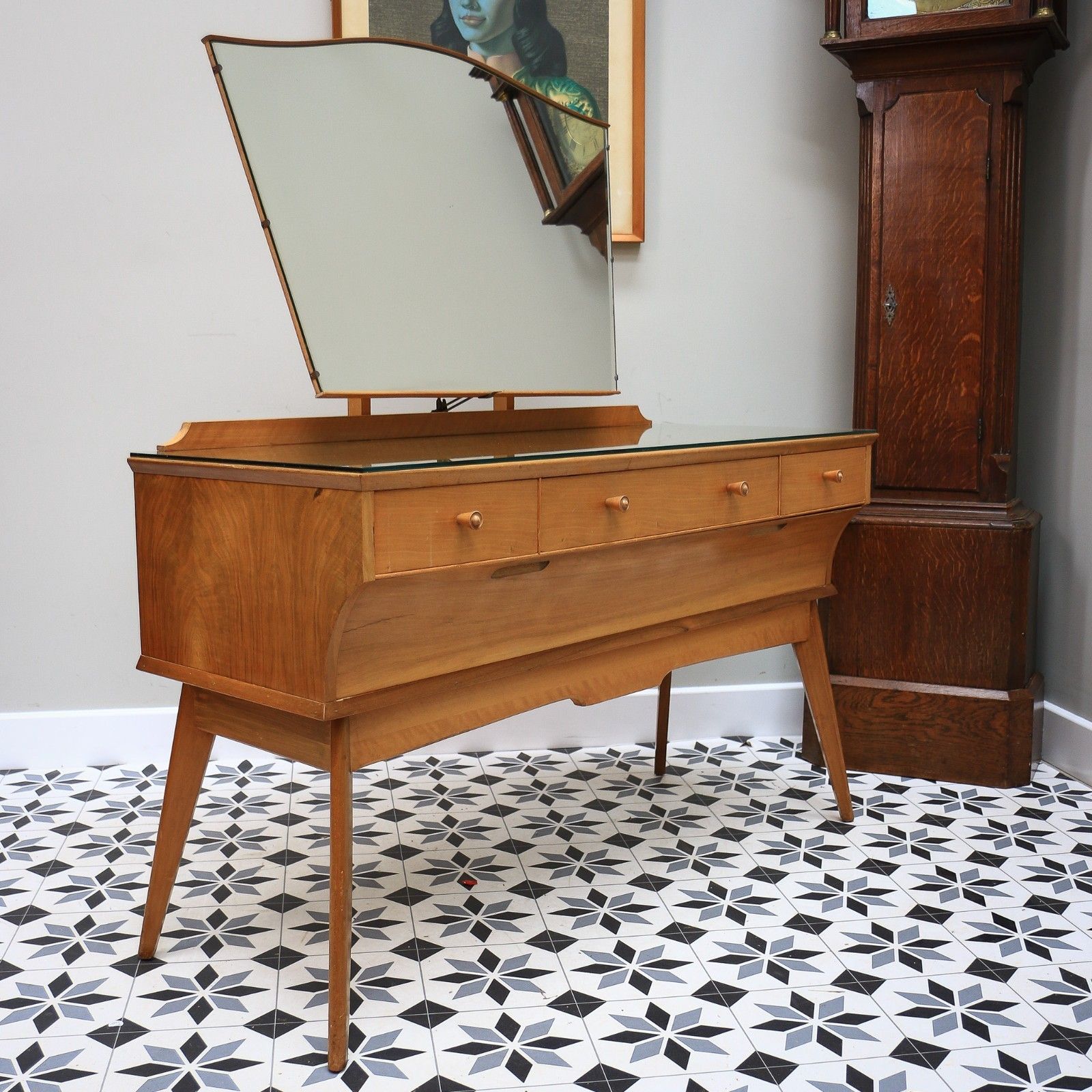 Alfred Cox Mid Century Dressing Table In Walnut 1960s With Three Mirrors photo for sale