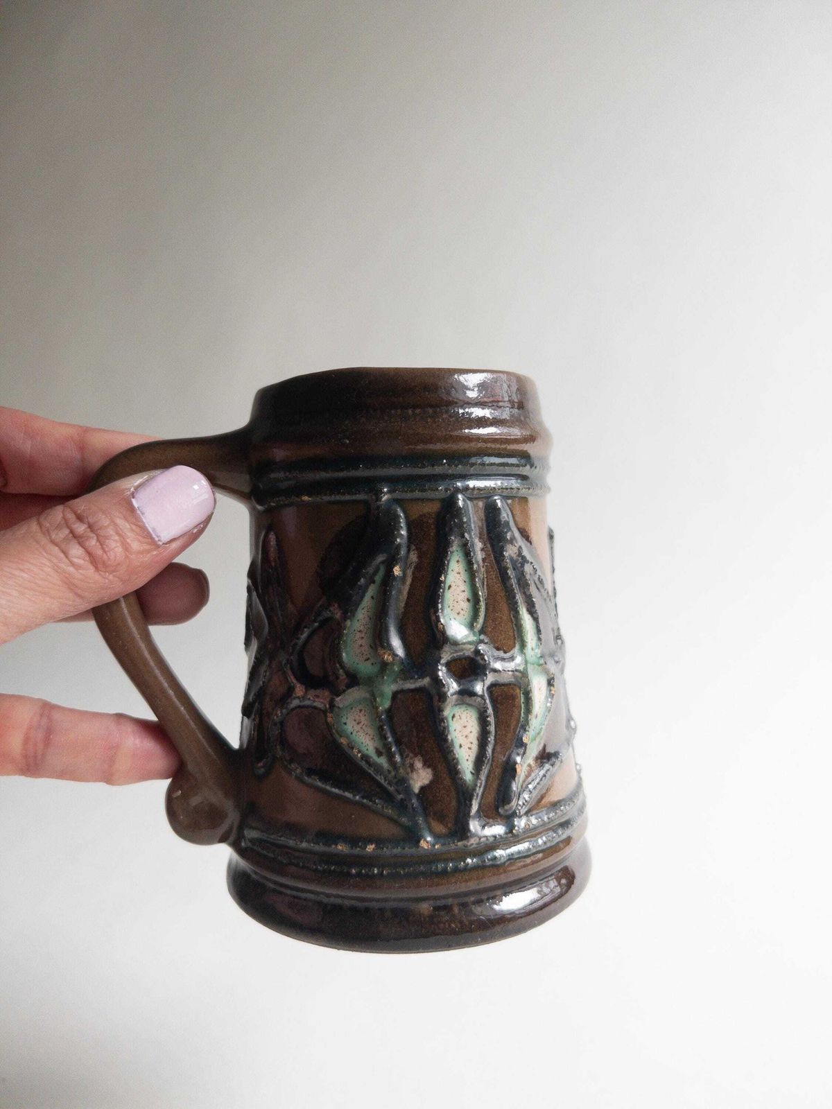 photo buy Vintage Strehla Keramik Coffee Mugs: East German Pottery Set Of 4
