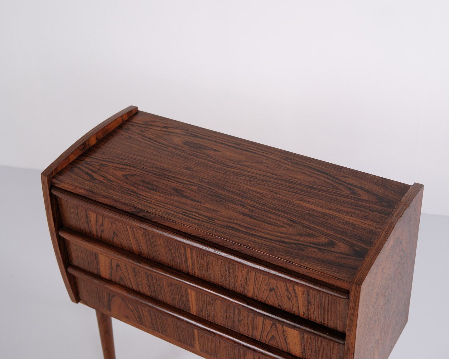 Rosewood Chest Of Drawers With 3 Drawers – Danish Design From The 1960s photo vintage