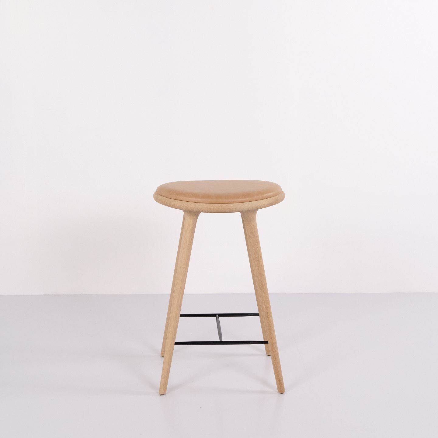 Pair Of Mater Bar Stools In Oak And Natural Leather photo Furniture