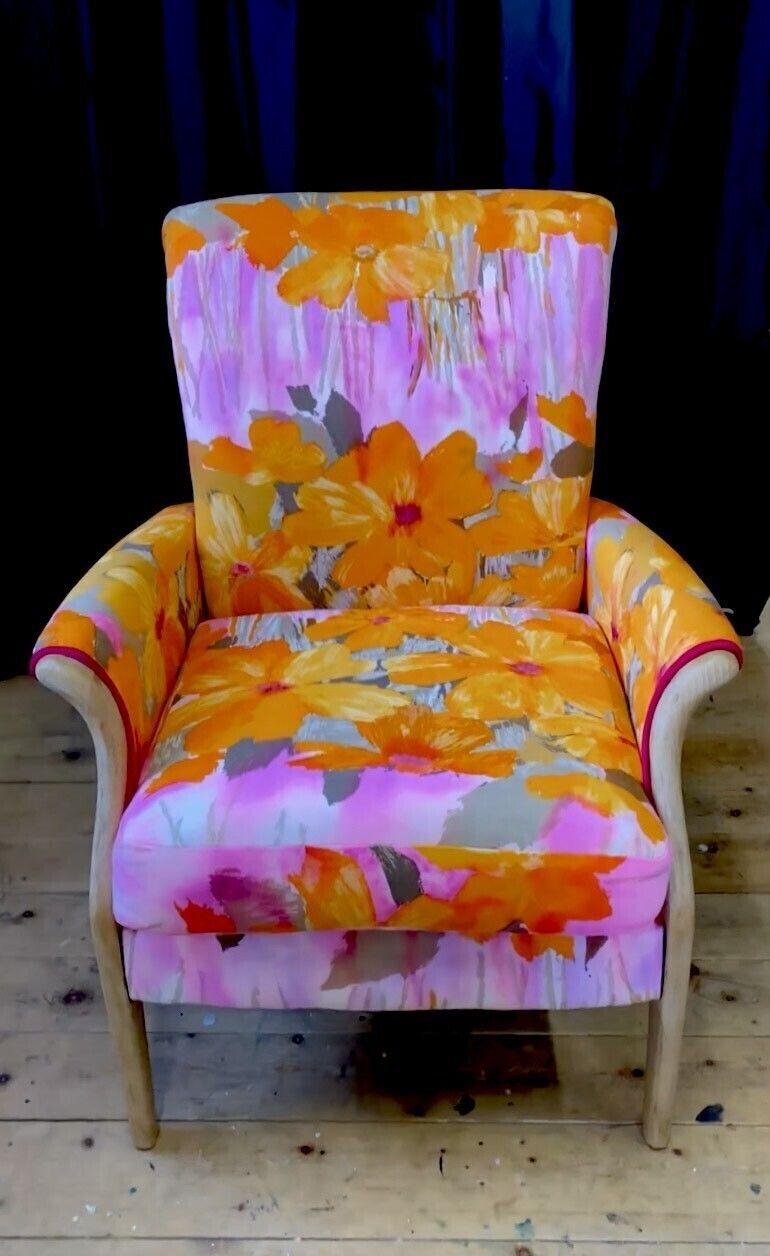 Vintage Floral Parker Knoll Chair With Natural Finish Legs