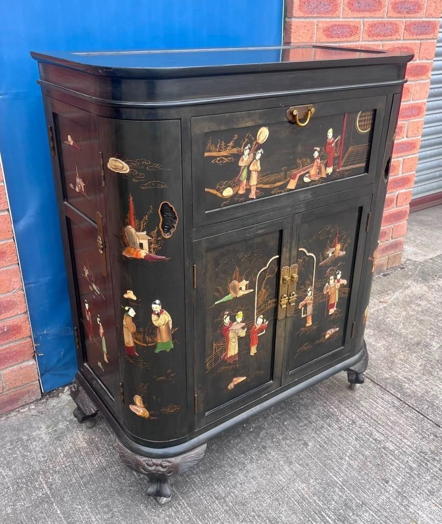 Vintage Chinese Black Lacquer With Oriental Figures Cocktail Bar Drinks Cabinet photo buy