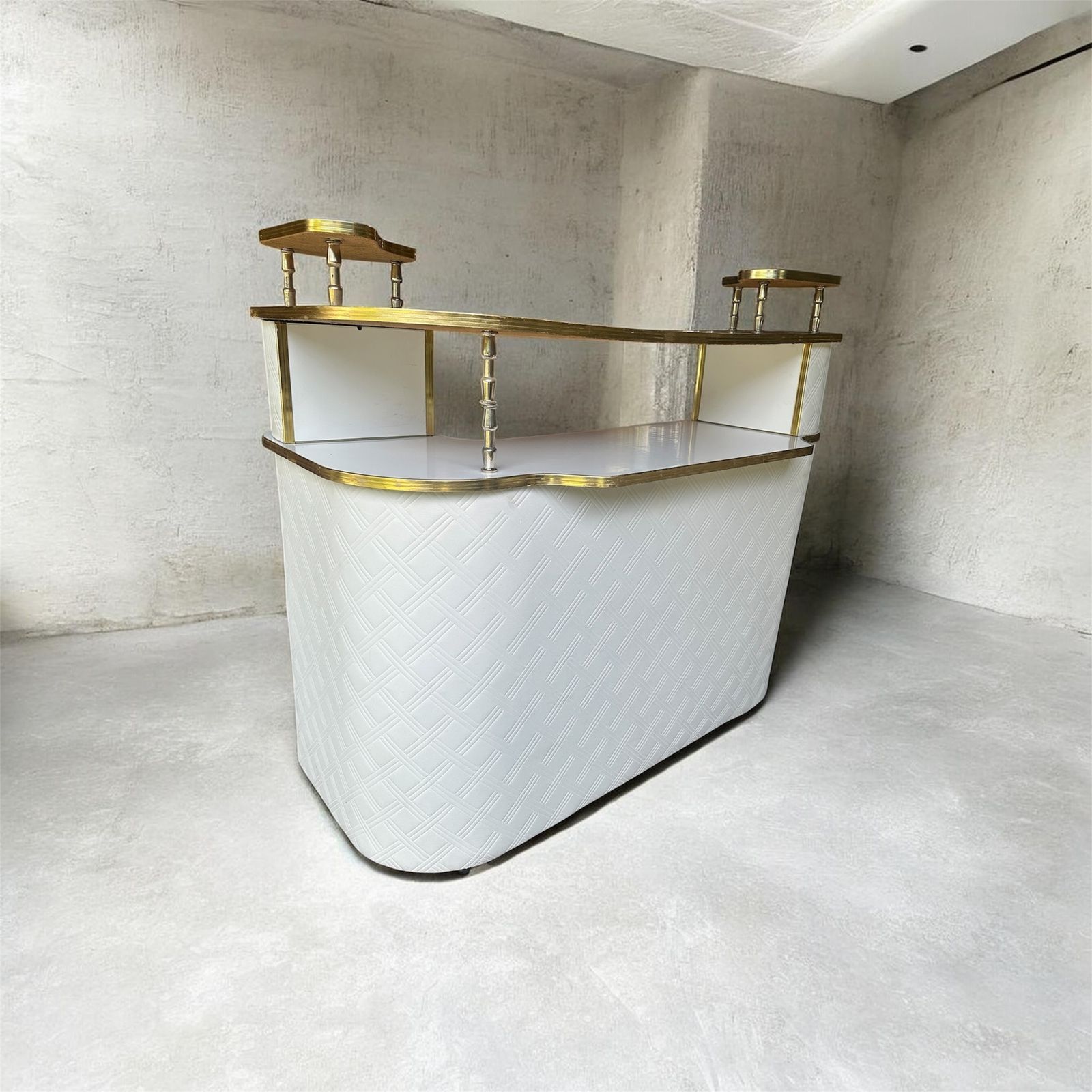 Mid Century Gold & Cream Retro Drinks Cocktail Bar 1970’s 120cm (W) X 110cm (H) X 65cm photo 650.0