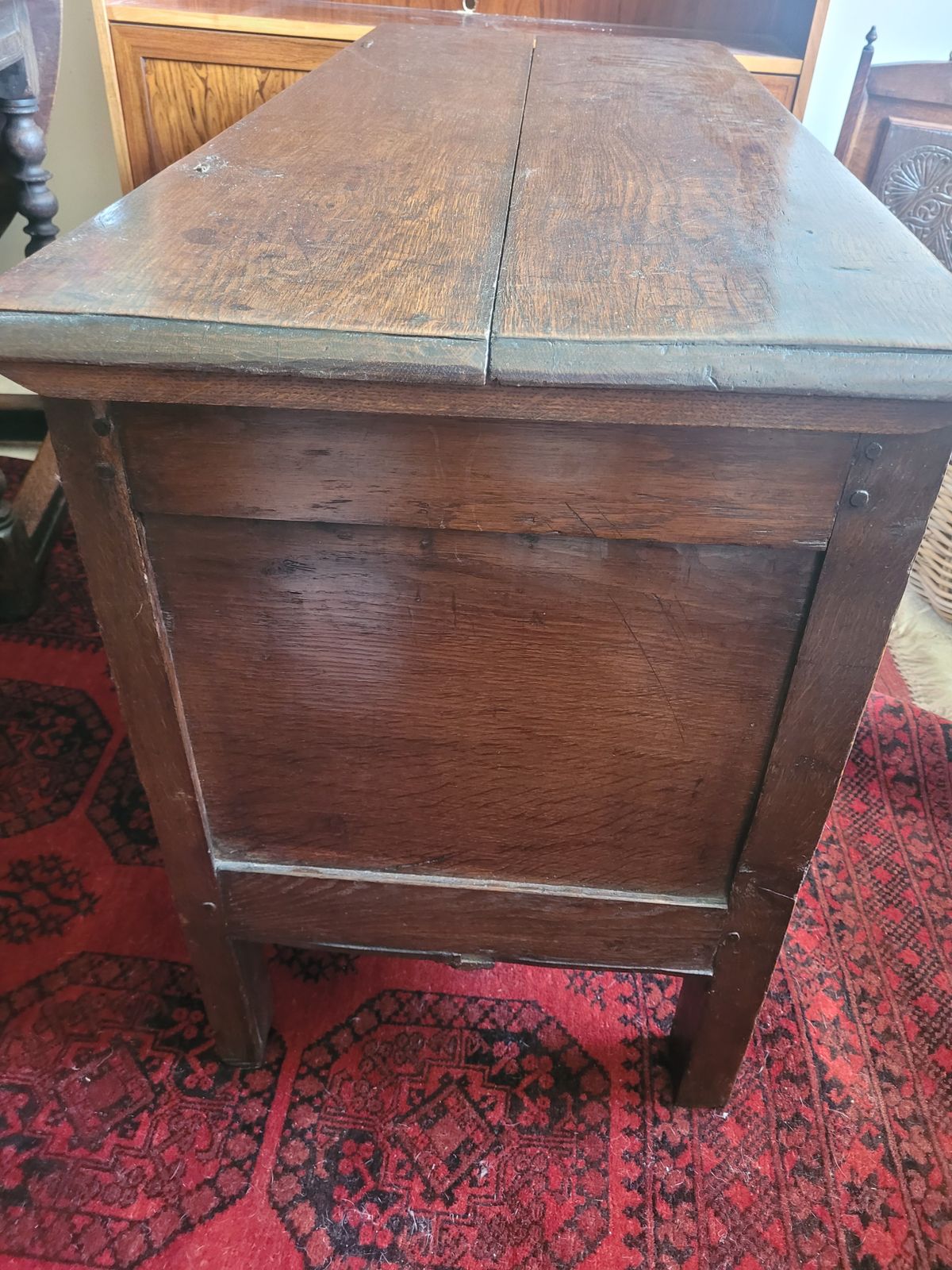 photo buy 17th Century Dorset Oak Coffer C.1680