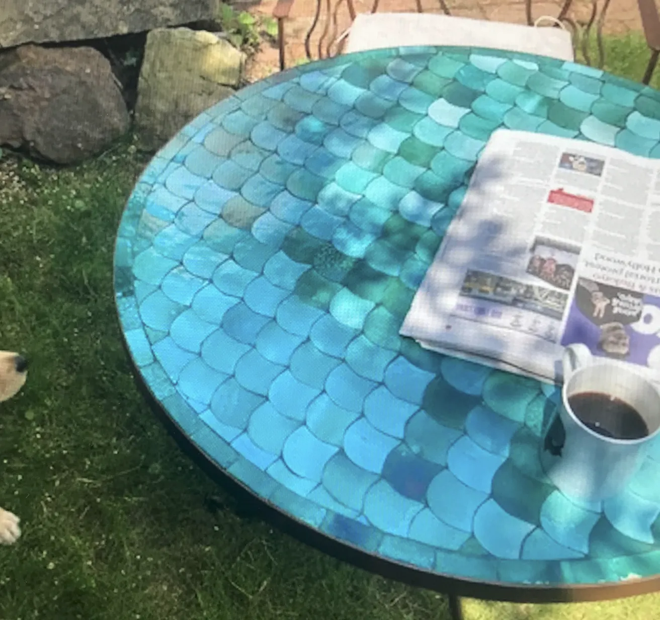 Tavole Calde 80cm Diam Handcrafted Moroccan Mosaic  Tiled Table Emerald Fan  With Iron Base And 2 Maintenance Products New Unused Old Stock