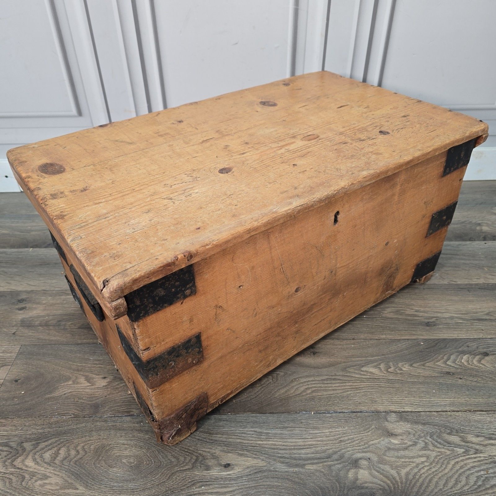 Antique Pine Blanket Chest Small Victorian Storage Trunk Wooden Tool Box Rustic