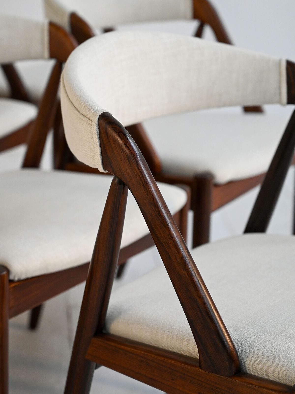 Set Van 8 Stoelen Model "31" Van Kai Kristiansen Voor Schou Andersen Møbelfabrik photo 4320.0