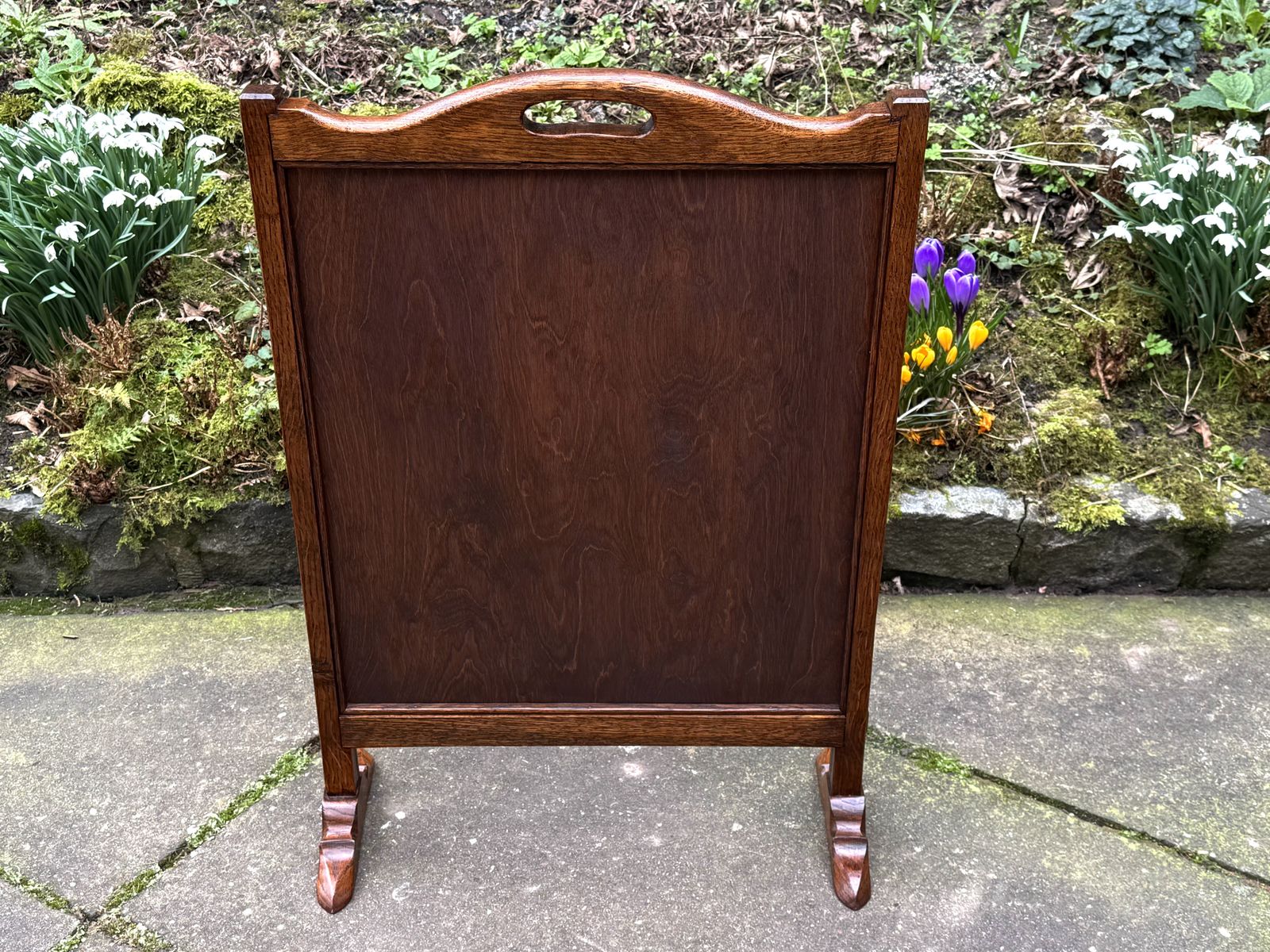 A Rupert / Nigel Griffiths Monastic Carved Oak Fire Screen / Stand photo 295.0