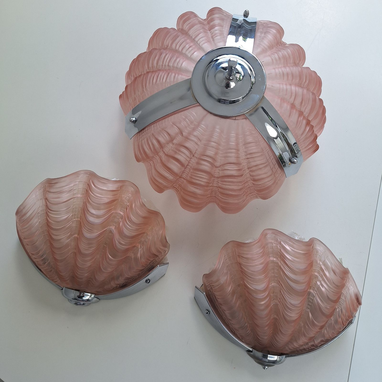 Suite Of Art Deco Clam Shell Frosted Glass Lights photo furniture