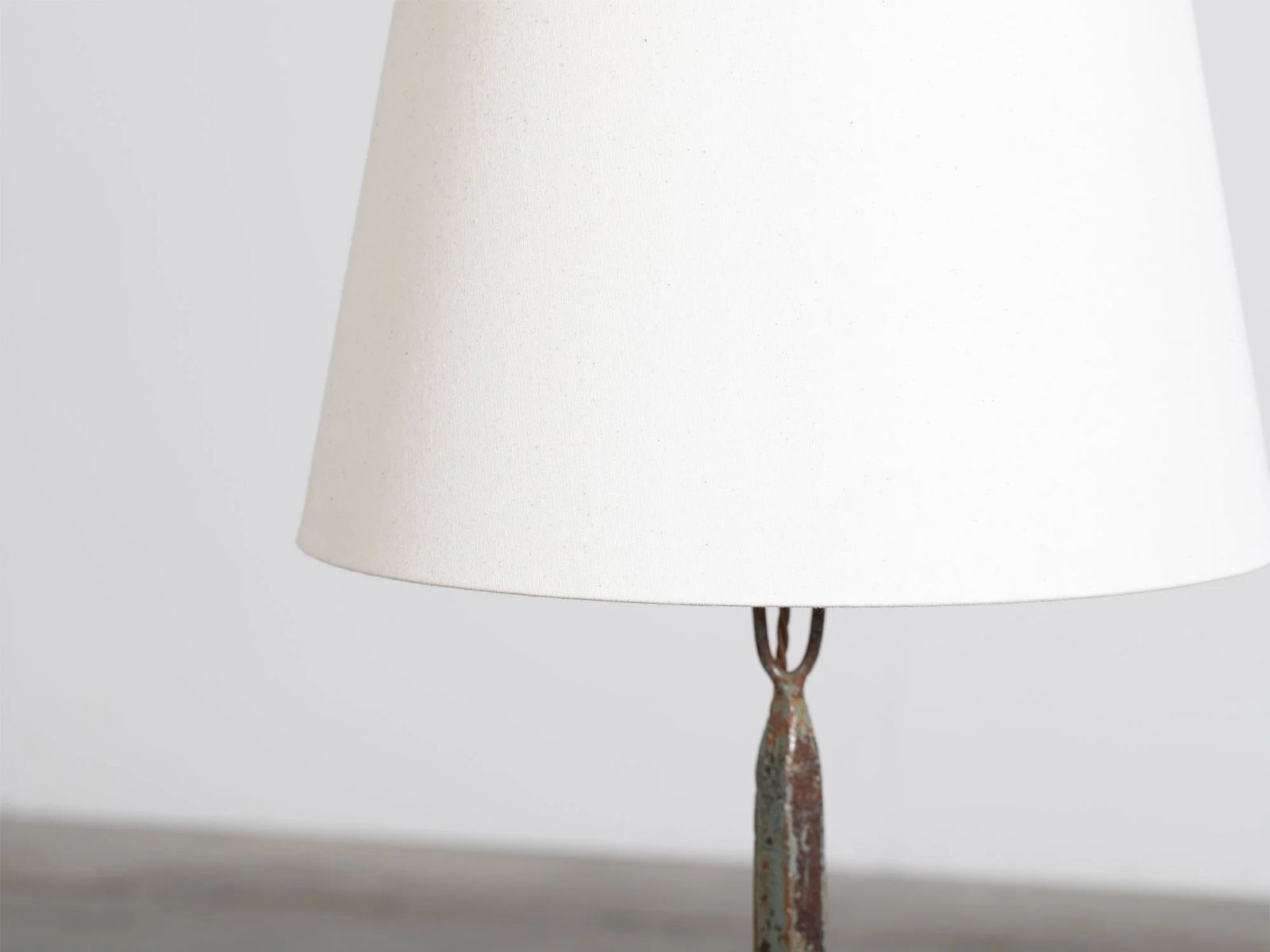 French Painted Iron Floor Lamp photo furniture