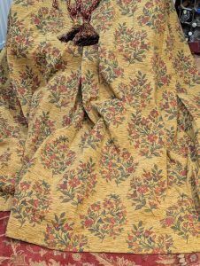 Vintage Chenille Pencil Pleat Second Hand Curtains W277 D230 photo vinterior