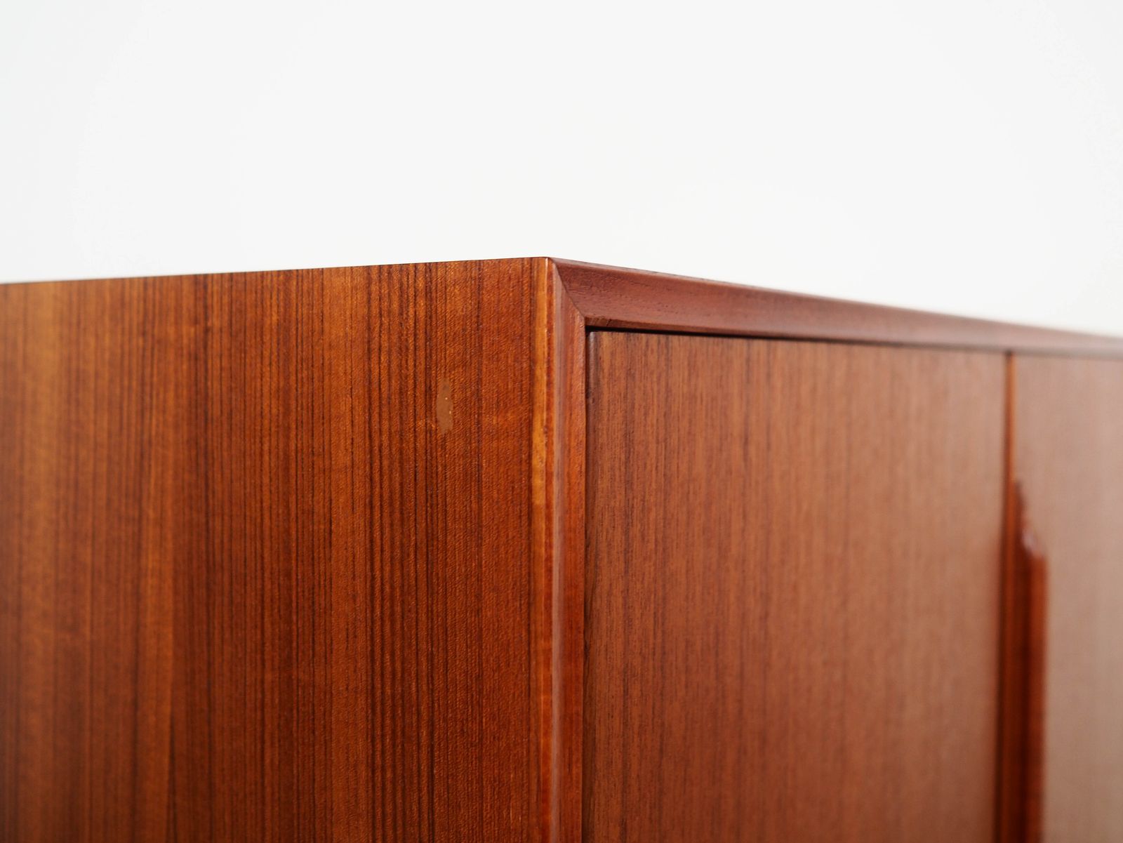 photo furniture Cabinet en teck, design allemand, années 1970, fabriqué par RT Möbel