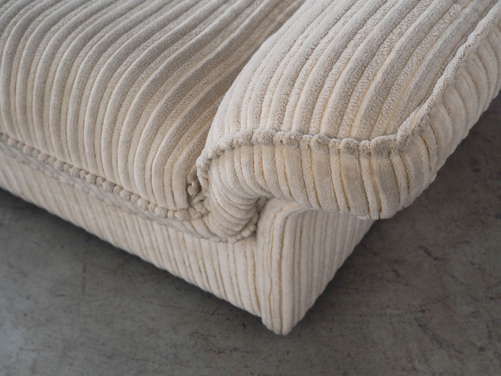 photo vinterior Crème Fauteuil Soffio, Italiaans Design, Jaren 1970, Geproduceerd Door Doimo