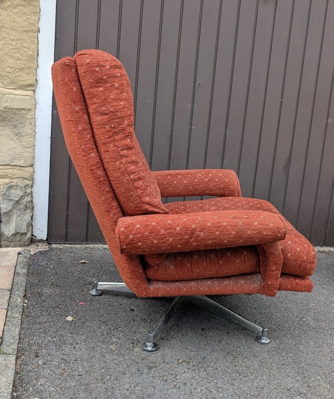 photo furniture Howard Keith Hk Suite Sofa & 2 Chairs Vintage 50s 60s 70s Heals Danish Retro
