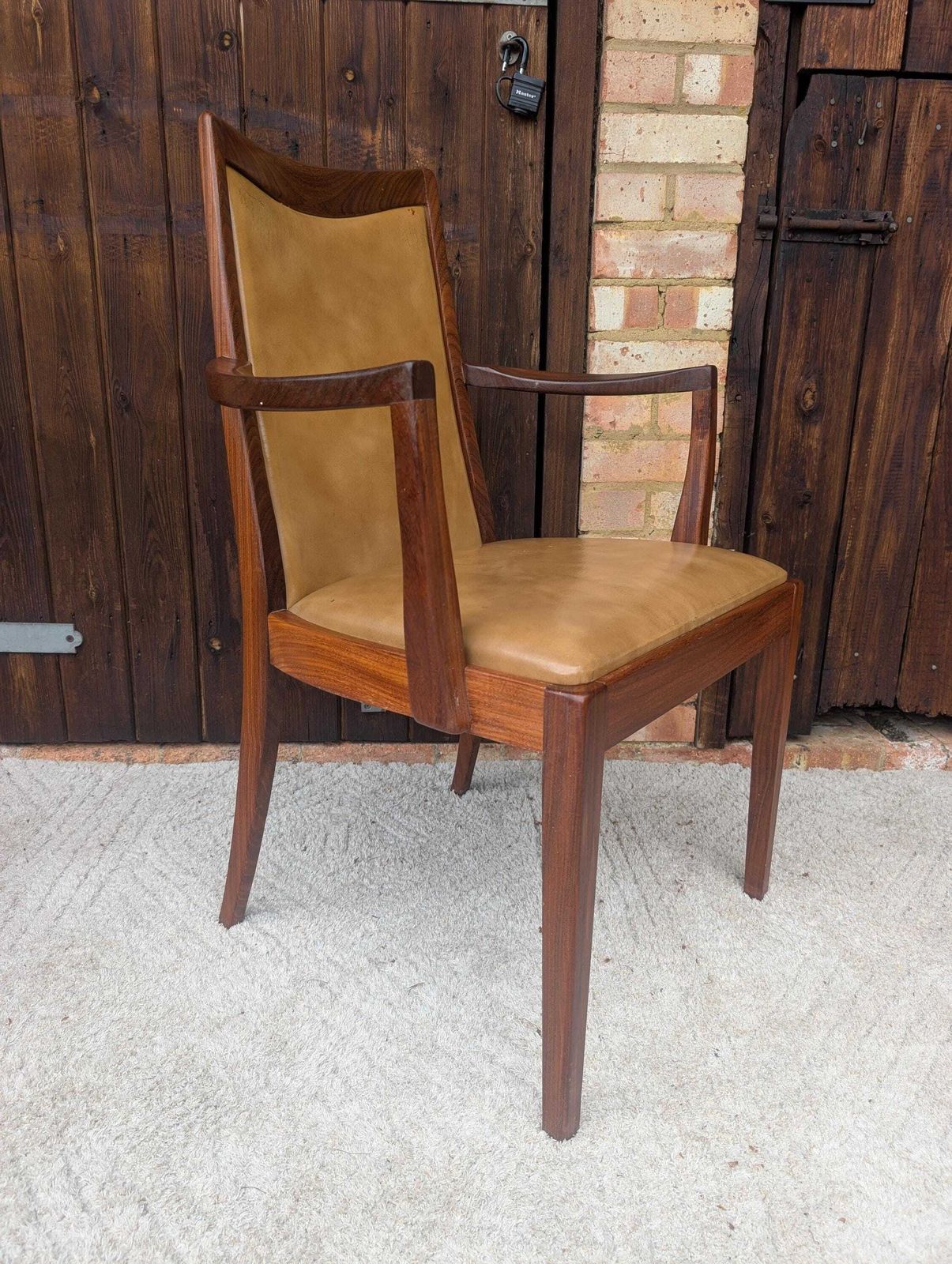Set Of 4 X G Plan Teak Mid Century Dining Chairs photo vinterior