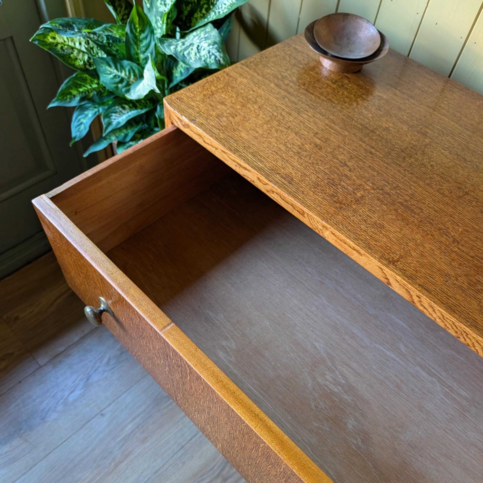 Small 1950s Oak Chest Of Drawers photo vinterior