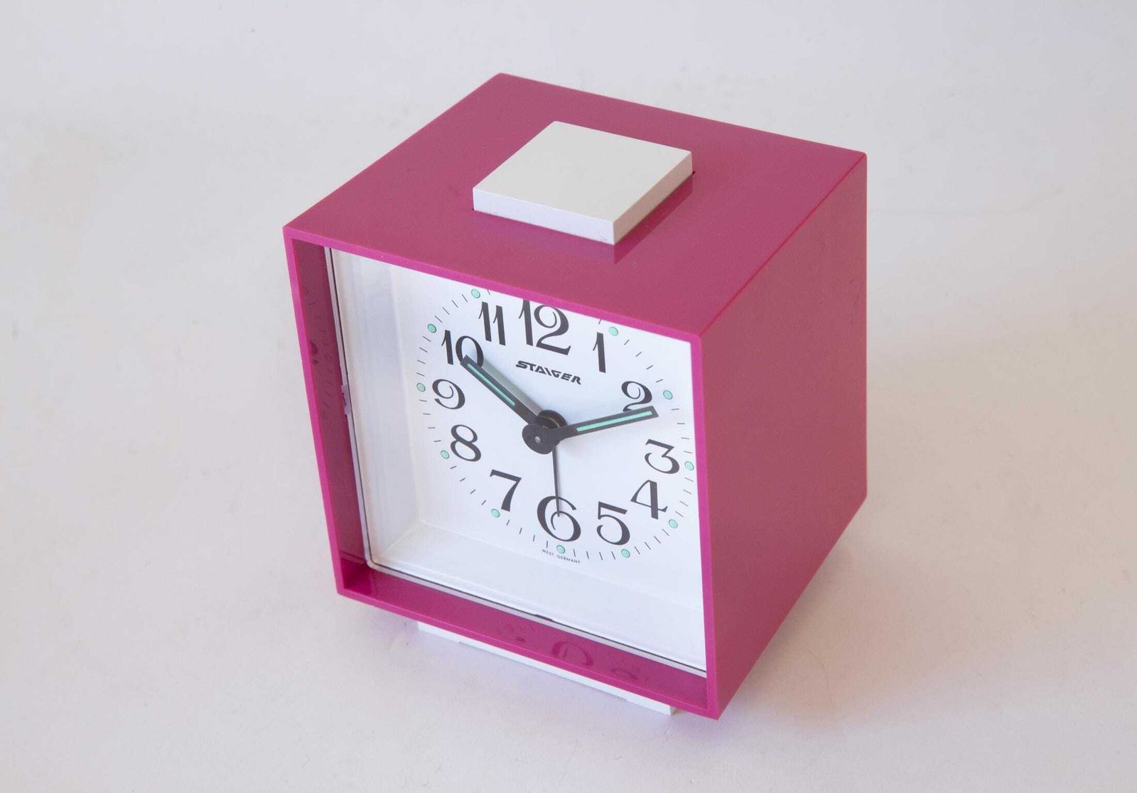 Nos Space Age Staiger Desk Alarm Clock Table Panton Germany Plastic New Mechanical 1970s. photo Home Decor
