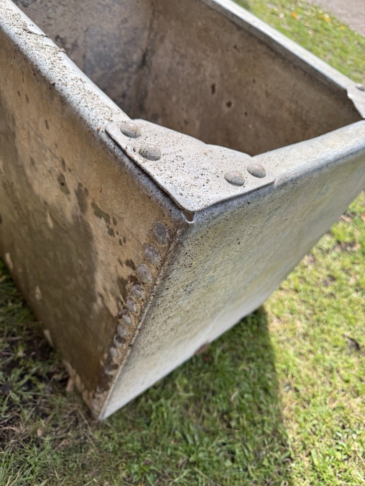 Riveted Galvanised Trough Planter /  Raised Flower Bed Plant Olive Tree Pot (T2 photo 395.0