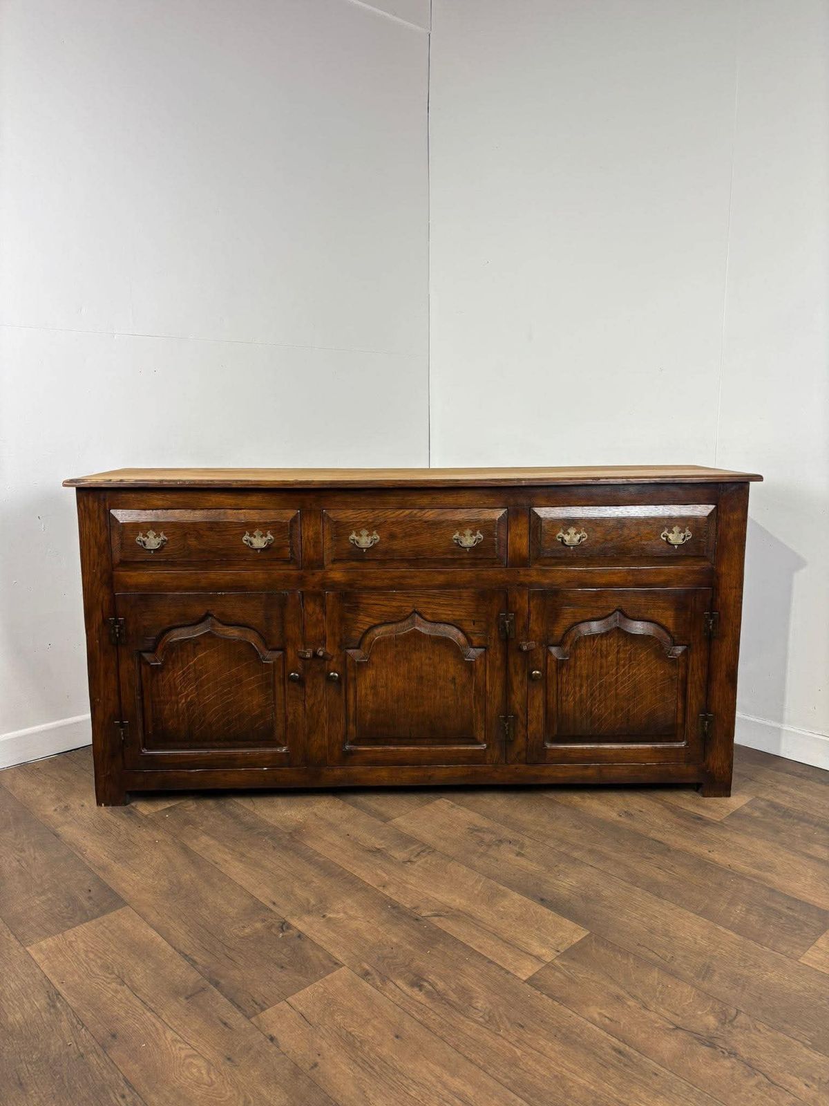 Georgian Style Oak Sideboard photo furniture