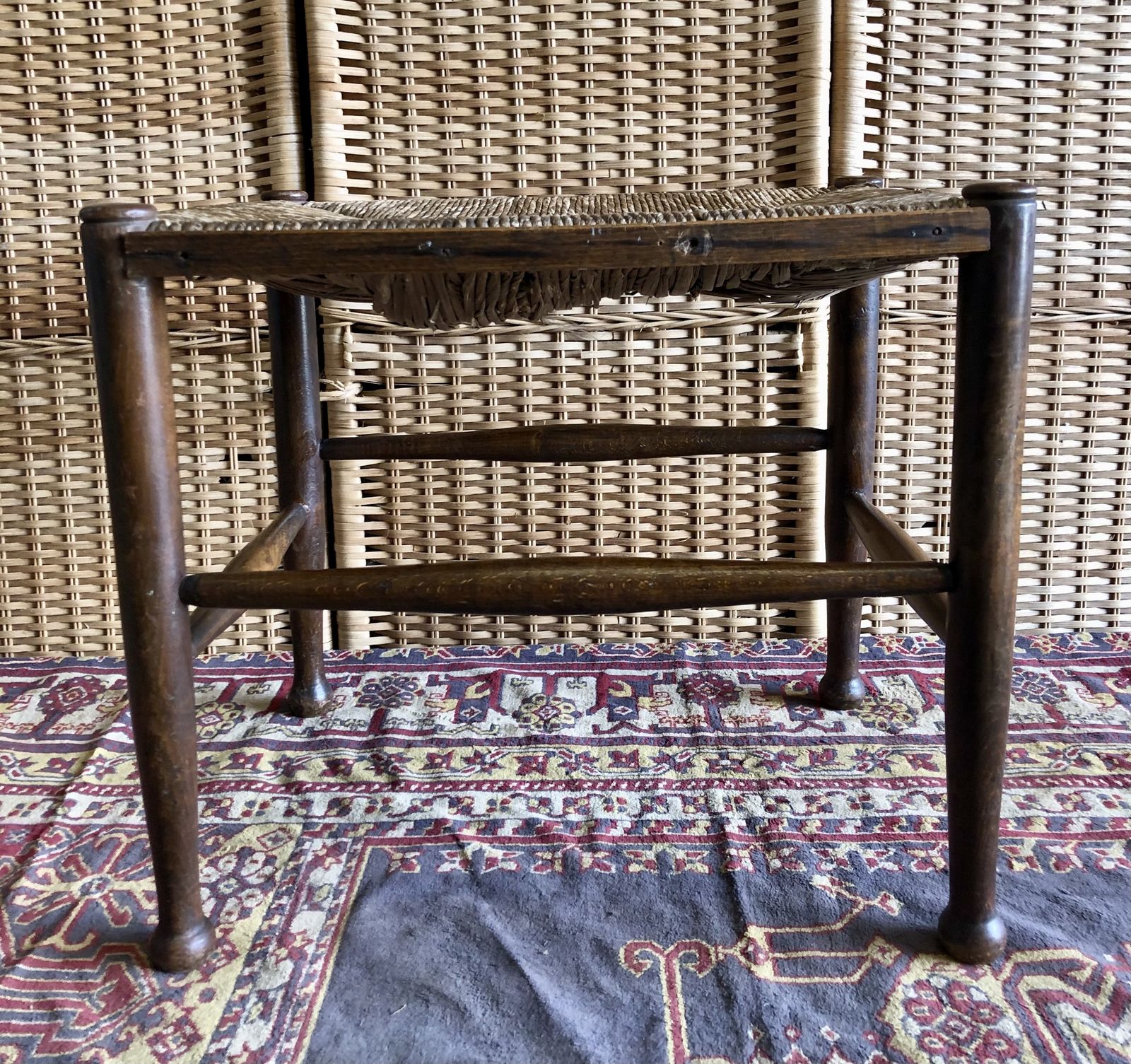 photo furniture Antique Stool With Rush Seat