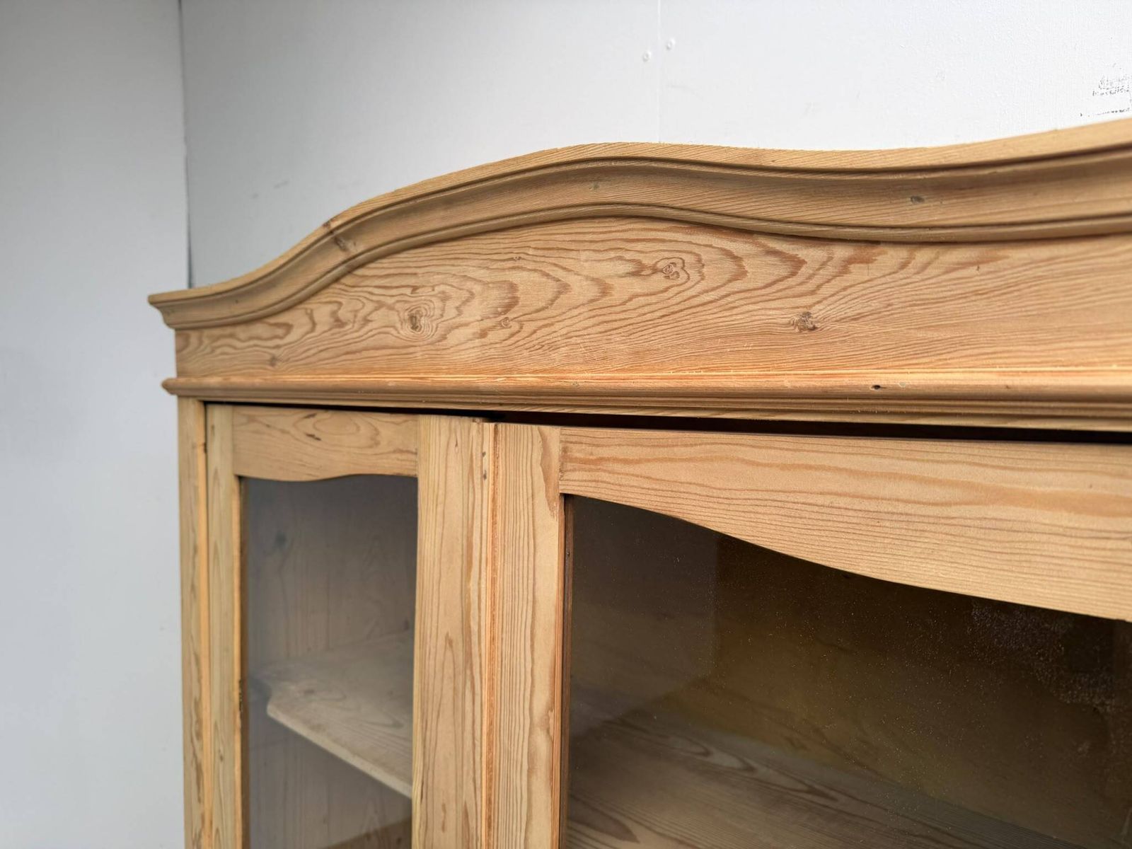 photo furniture A Fantastic Victorian Pine Glazed Bookcase Cabinet To Wax / Paint