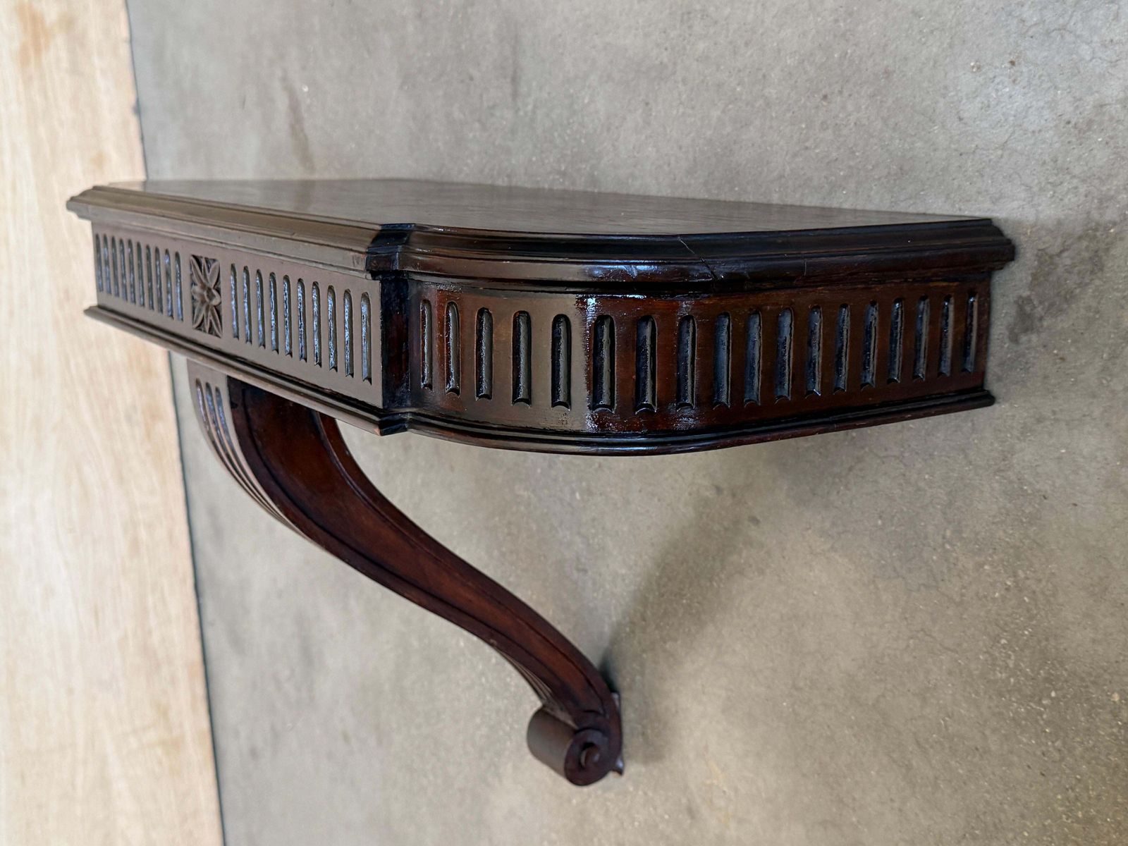 Console murale en noyer massif photo 1298.0