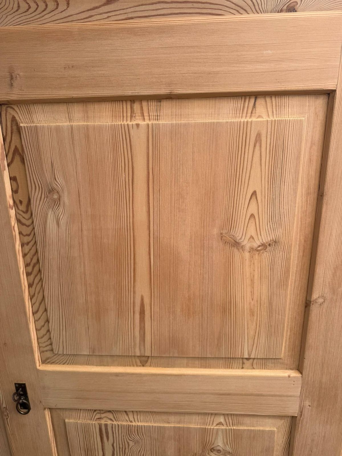 A Superb Antique Pine 1 Piece Hall / Child's Wardrobe To Wax/Paint photo buy