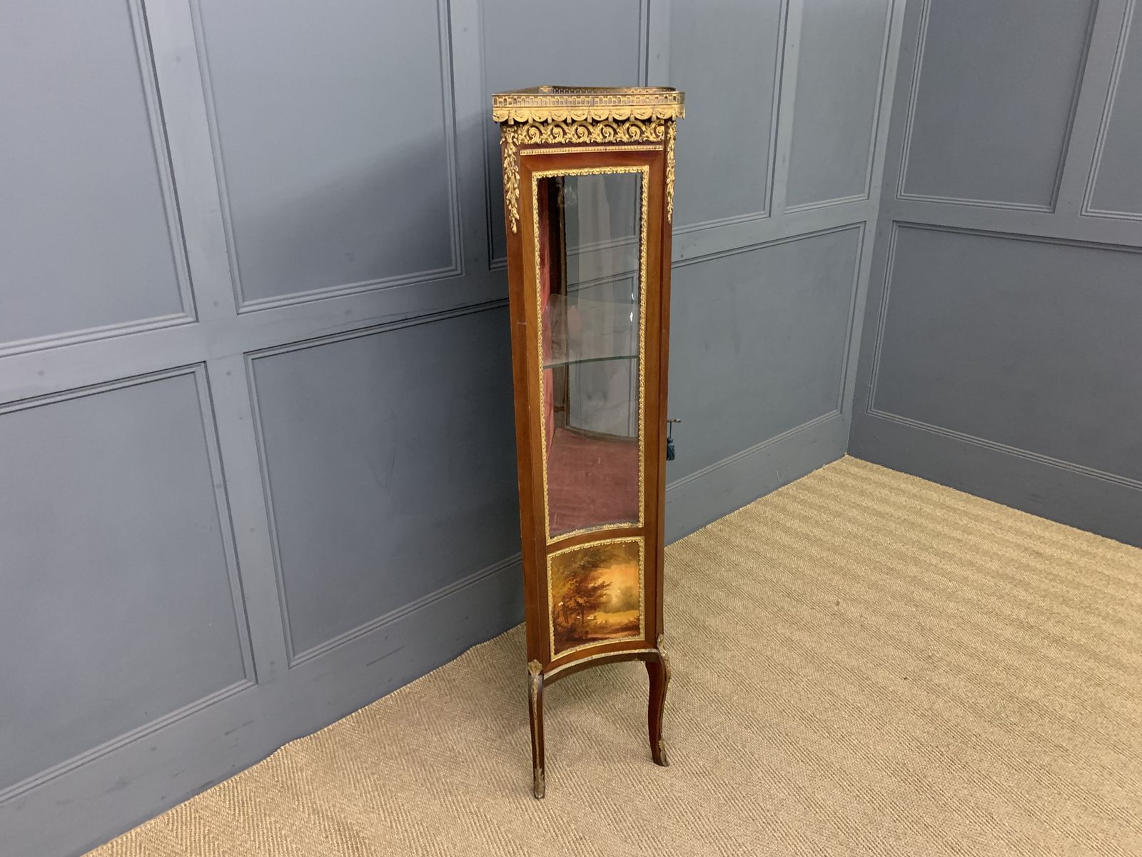 2150.0 French Vernis Martin Mahogany Vitrine photo